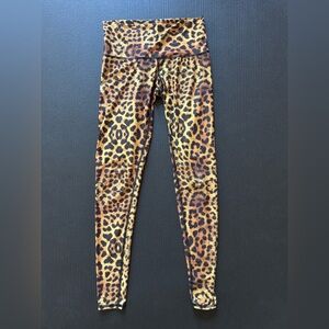 Teeki Leopard Print, Women’s Leggings, S